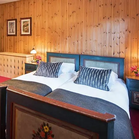 Taja * St. Anton am Arlberg